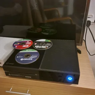 Xbox One 1TB Nero + 3 Giochi