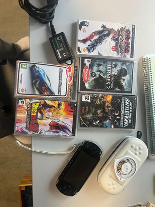 Console PSP Nera + 6 Giochi