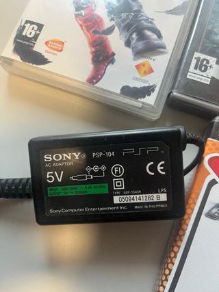 Console PSP Nera + 6 Giochi