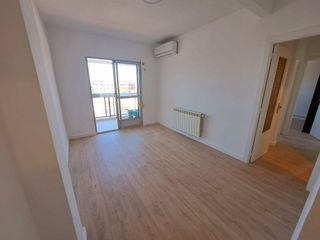 Piso en venta en Pintores-Ferial en Parla