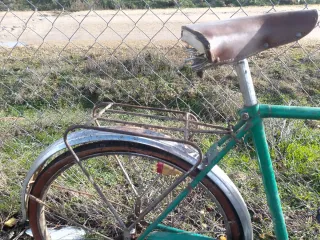 Bicicleta antigua BH