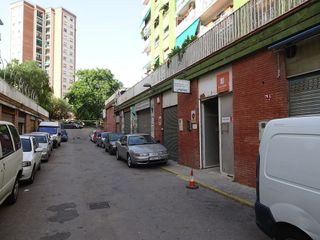 Local comercial en alquiler en Catalunya - Fontetes en Cerdanyola del Vallès