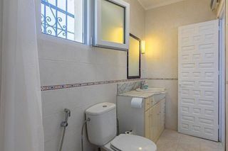 Chalet en alquiler en Río Real en Marbella