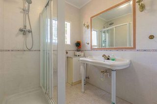 Chalet en alquiler en Río Real en Marbella