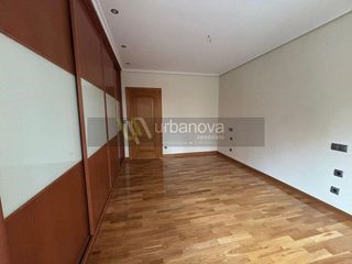 Piso en alquiler en Centro en Logroño