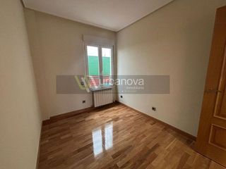 Piso en alquiler en Centro en Logroño