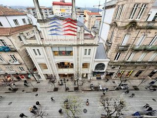 Piso en alquiler en Universidad en Ourense