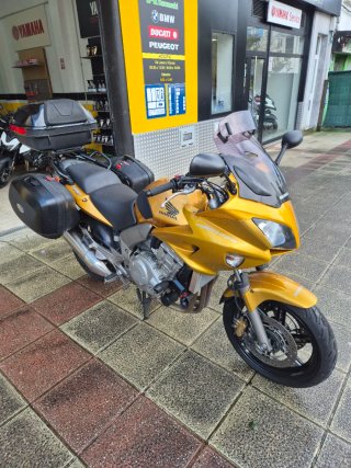 Honda CBF 1000 Abs Amarilla
