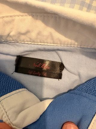 Sudadera azul NelBlu con escudo y bandera