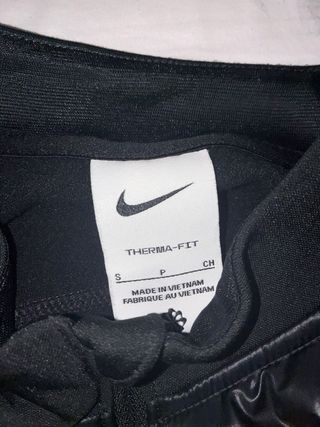 Sudadera Nike Winter Warrior Negra