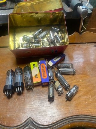 Bombillas de TV Antiguas Todas valen 30