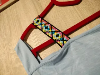 Camiseta hippie hombro descubierto bohemia