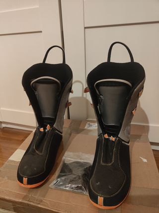 Scarponi scialpinismo Garmont