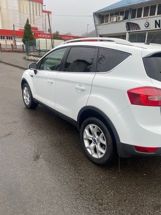 ford kuga 4x4