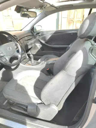 Mercedes-Benz  CLK 2003