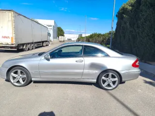 Mercedes-Benz  CLK 2003