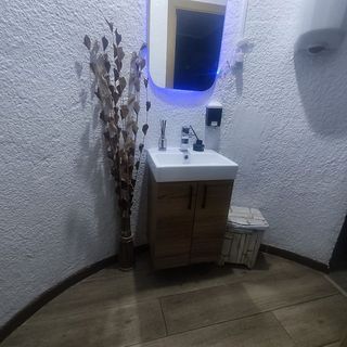 Bar en venta en Sant Ildefons en Cornellà de Llobregat