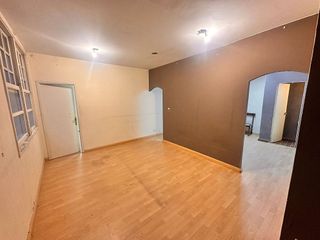 Local comercial en alquiler en Falperra - Santa Lucía en Coruña (A)