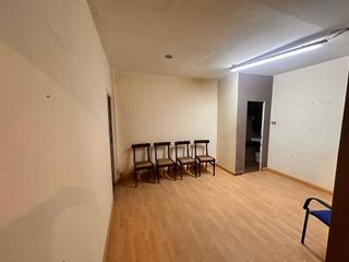 Local comercial en alquiler en Falperra - Santa Lucía en Coruña (A)