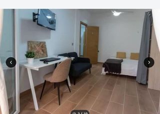 Piso en alquiler en Plaza de Toros - Santa Rita en Almería