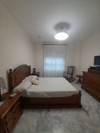 Piso en alquiler en Ciudad Jardín - Zoco en Córdoba