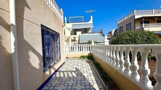 Casa adosada en venta en La Siesta - El Salado - Torreta en Torrevieja