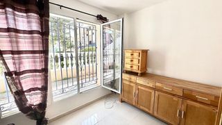 Casa adosada en venta en La Siesta - El Salado - Torreta en Torrevieja