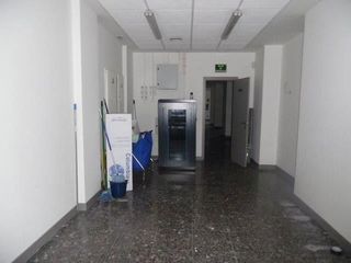 Local comercial en venta en Zona Renfe en Alcorcón