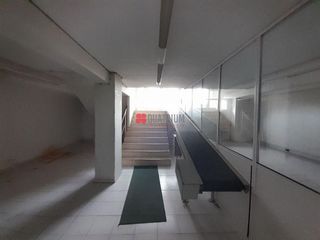 Local comercial en venta en Ensanche - Sar en Santiago de Compostela