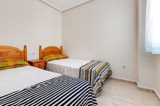 Piso en alquiler en Centro en Torrevieja