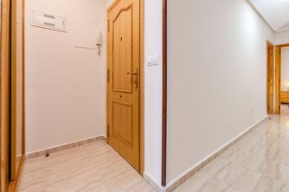 Piso en alquiler en Centro en Torrevieja