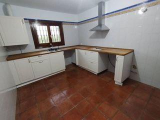 Piso en alquiler en La Granja-La Colina-Los Pastores en Algeciras