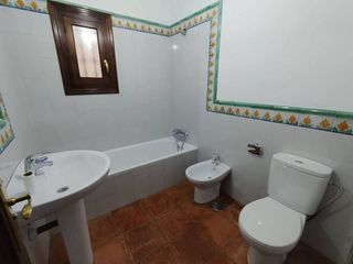 Piso en alquiler en La Granja-La Colina-Los Pastores en Algeciras