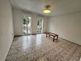 Piso en alquiler en El Pla de Sant Josep - L'Asil en Elche