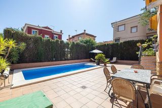 Chalet en venta en Cúllar Vega