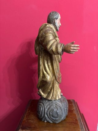 Antica statua S. Pietro in legno