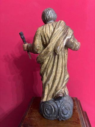 Antica statua S. Pietro in legno