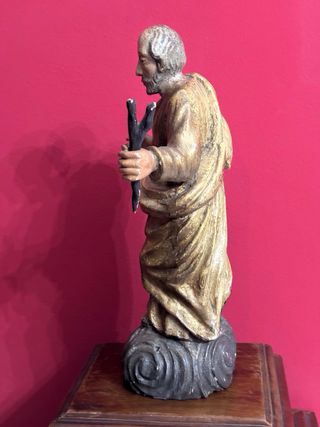 Antica statua S. Pietro in legno