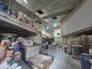 Nave industrial en alquiler en Montequinto en Dos Hermanas