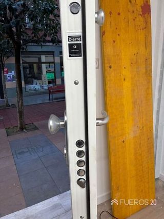 Local comercial en alquiler en Arteagabeitia - Retuerto - Kareaga en Barakaldo