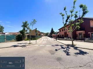 Terreno en venta en Camarma de Esteruelas