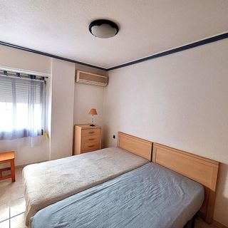 Piso en venta en L'Alquenència en Alzira
