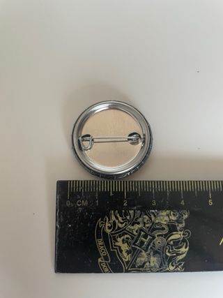 4 Chapas Hechas a Mano Meses a Tu Lado