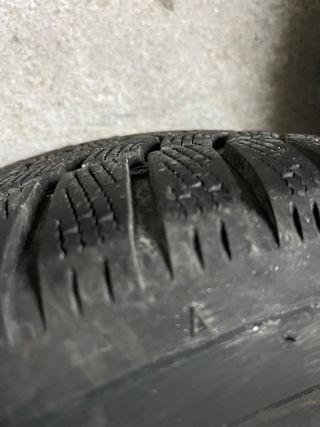 4 Neumáticos Dunlop Winter Sport 5