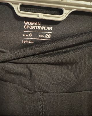 Mallas deportivas 3/4 negras