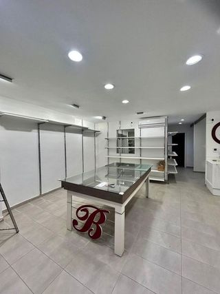 Local comercial en alquiler en Premià de Mar