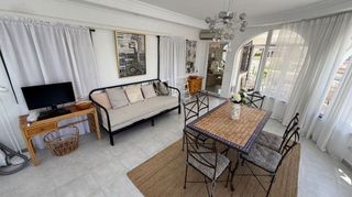 Chalet en venta en Nueva Torrevieja - Aguas Nuevas en Torrevieja