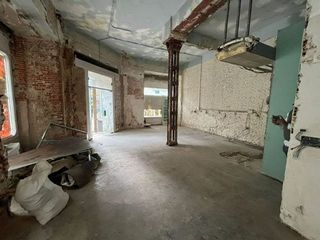 Local comercial en alquiler en Almagro en Madrid