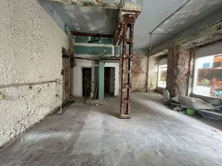 Local comercial en alquiler en Almagro en Madrid