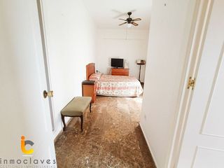 Chalet en venta en San García en Algeciras